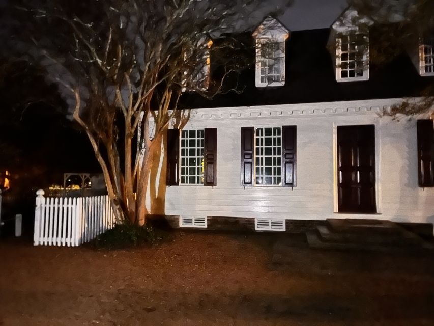 Colonial Williamsburg Ghost Stories - Key Points