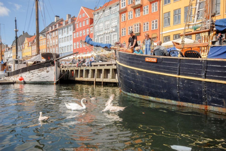 Copenhagen: 48-Hour Sightseeing Bus Ticket, 1-Hour Boat Tour - Key Points