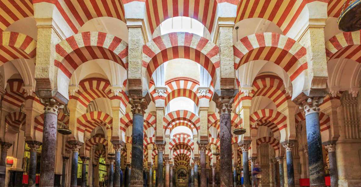 Córdoba: Jewish Quarter & Mosque-Cathedral Walking Tour - Key Points