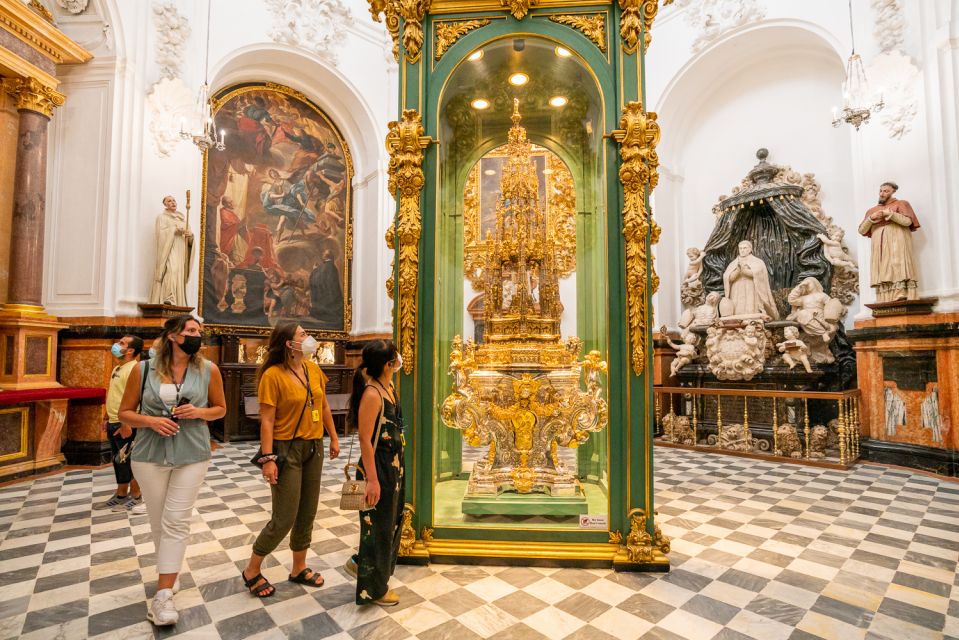 Córdoba: Mosque, Jewish Quarter & Synagogue Tour With Ticket - Key Points