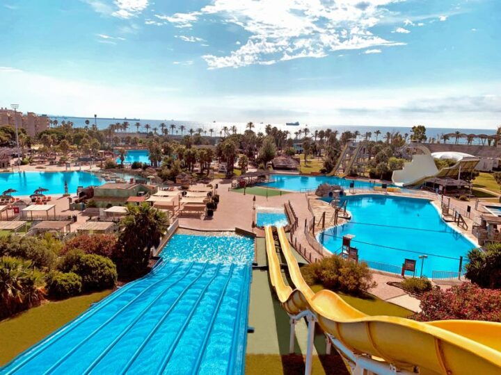 Costa Dorada: Aquopolis Entry Ticket - Key Points