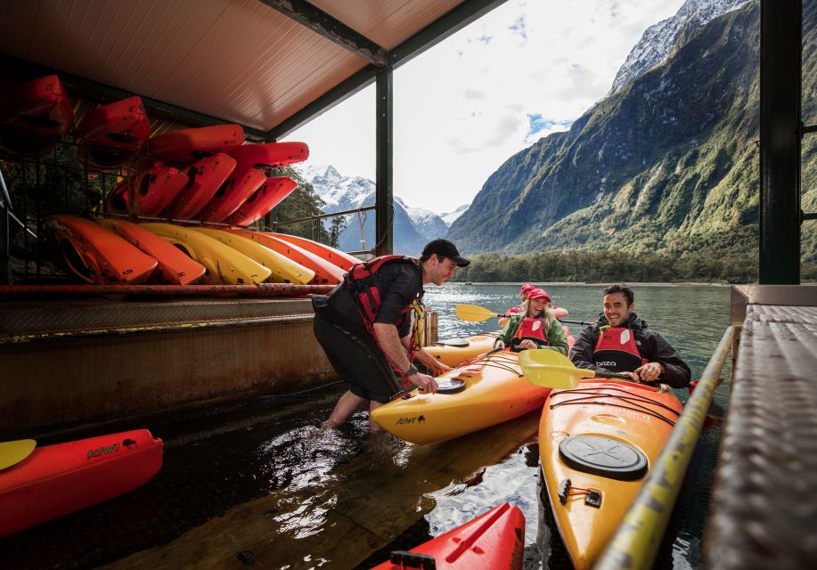 Cruise & Kayak Milford Sound - Key Points