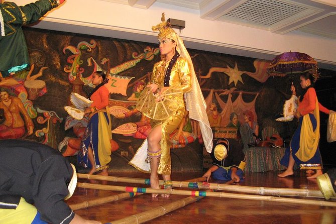 Cultural Dinner and Show in Manila - Key Points