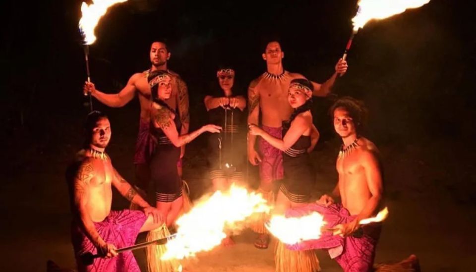 Daytona Beach: Luau With Polynesian Dinner and Live Show - Key Points