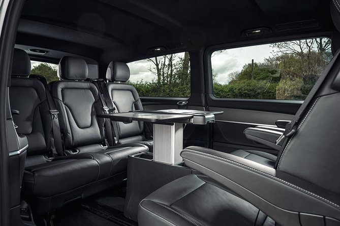 Departure Private Transfers: Bristol City to Bristol Airport BRS in Luxury Van - Key Points