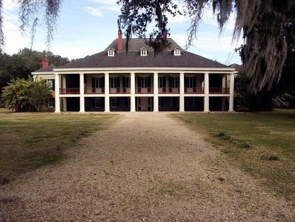 Destrehan Plantation and Small Airboat Combo Tour From New Orleans - Key Points