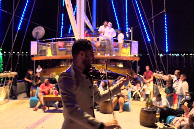 dinner cruise with oriental show seafood buffet from sharm el sheikh Dinner Cruise With Oriental Show & Seafood Buffet From Sharm El Sheikh