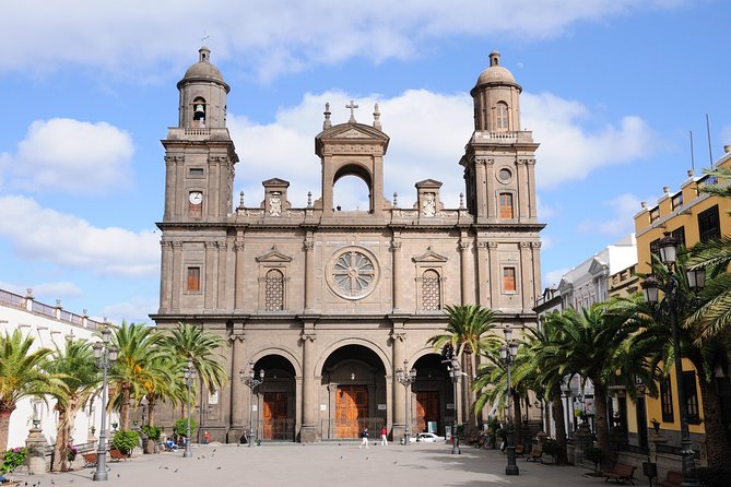 Discover Las Palmas City on Your Own - Key Points