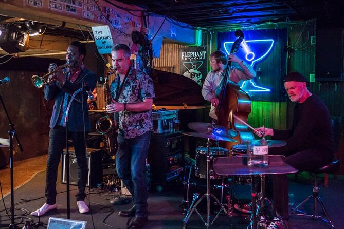 Downtown Austin Live Music Pub Crawl - Key Points