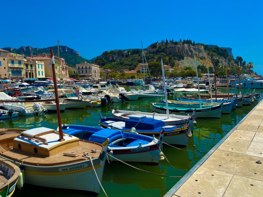 Drive a Cabriolet Between Port of Marseille and Cassis - Key Points