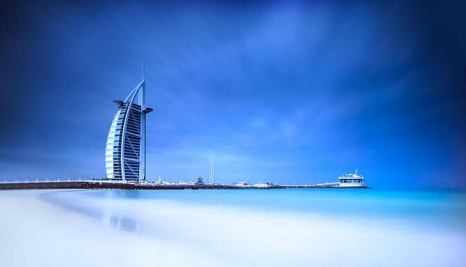 Dubai 2-Hour Mini Yacht Tour at The Palm, Burj Al Arab & Atlantis - Key Points