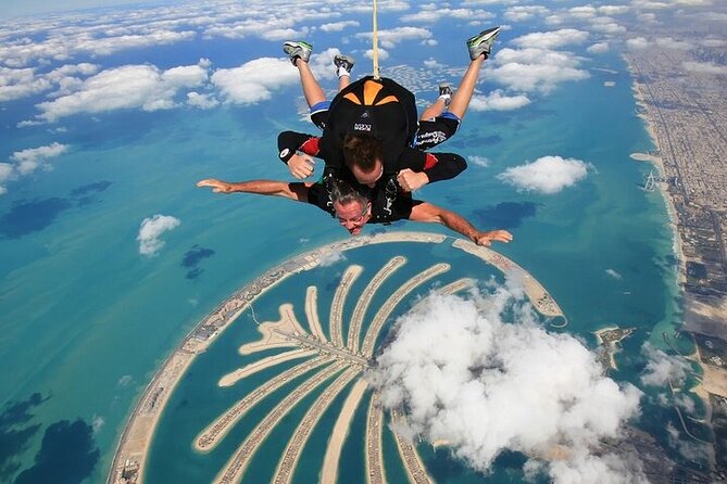 Dubai Skydive Tandem Over The Palm With Optional Transfers - Key Points