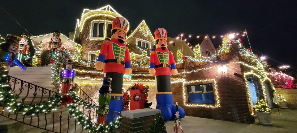 Dyker Heights Holiday Lights - Key Points