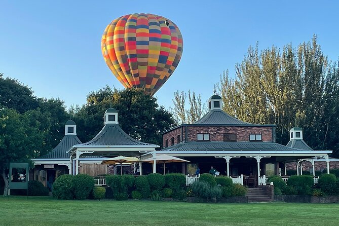 Early Morning Balloon Safari With Breakfast From Magaliesburg - Key Points