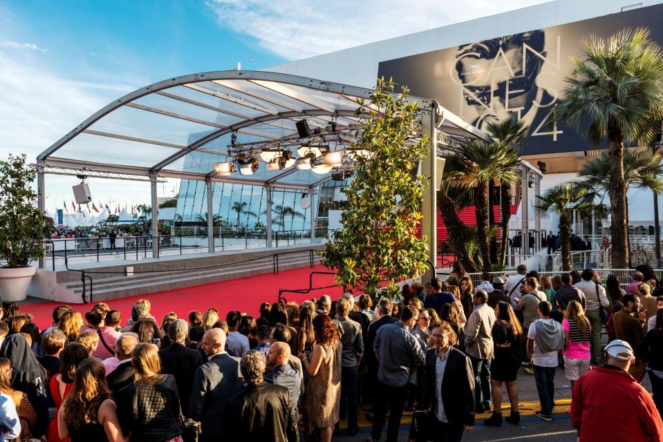 Exclusive 2 Hours City Tour in Cannes in a Vintage Bus - Key Points