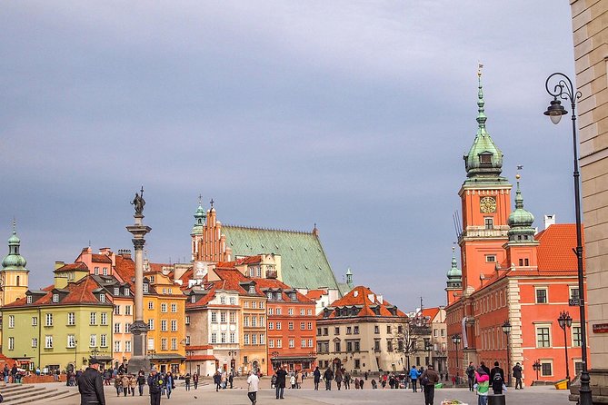 Explore Warsaw in 1 Hour With a Local - Key Points