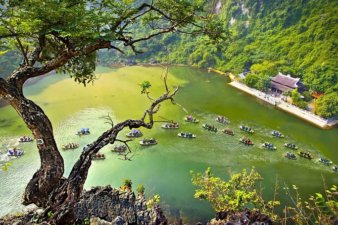 Exploring Bai Dinh Pagoda -Trang an -Mua Cave With Buffet Lunch 1 Day From Hanoi - Tour Itinerary