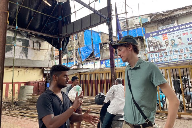 Exploring Dharavi: Mumbais Walking Slum Tour - Key Points