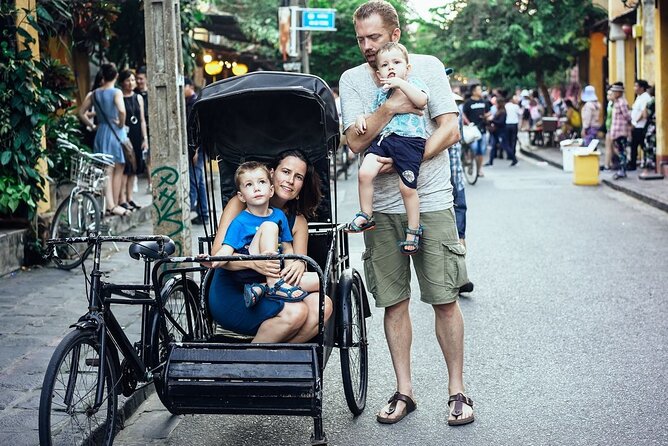 Family Photography Tour in Hoi an With Professional Photographer - Key Points