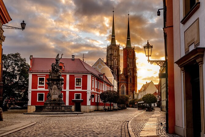 Fascinating Highlights of Wroclaw - Walking Tour - Key Points