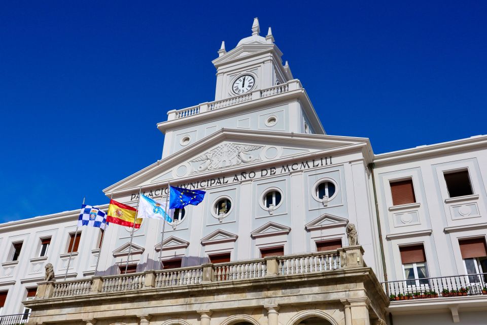 Ferrol: Private Historical Tour With Beer or Wine - Key Points