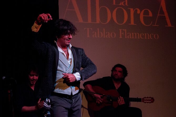 Flamenco in the Center of Granada - Top Flamenco Venues in Granada