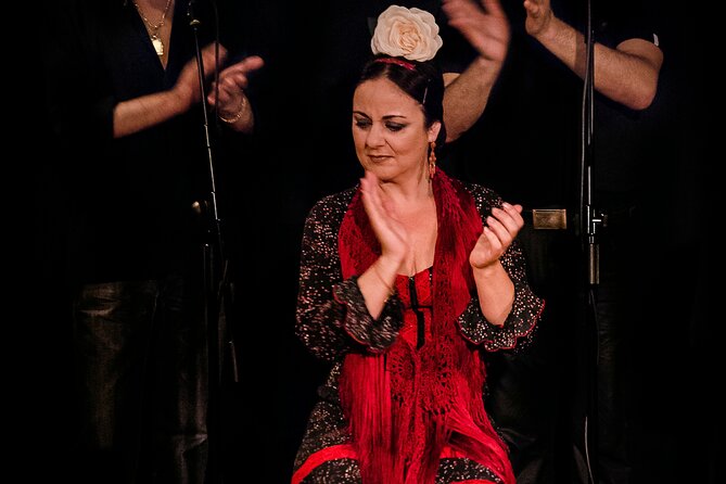 Flamenco Show With a Drink Included. - Key Points