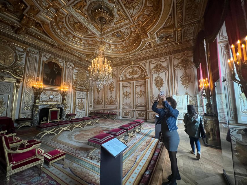 Fontainebleau Palace: Skip-the-Line Small-Group Guided Tour - Key Points