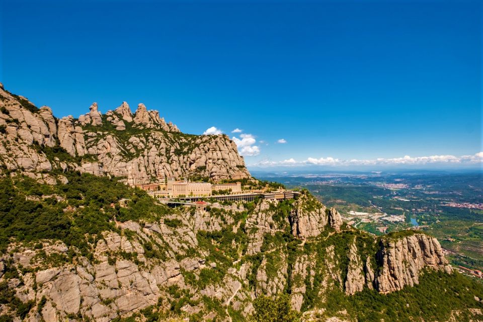 From Barcelona: Montserrat Monastery, Easy Hike, Cable Car - Key Points