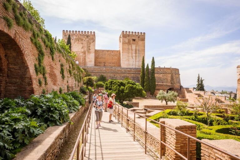 From Costa Del Sol: Granada, Alhambra & Generalife Day Tour