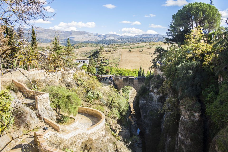 From Granada: Ronda Guided Tour - Key Points