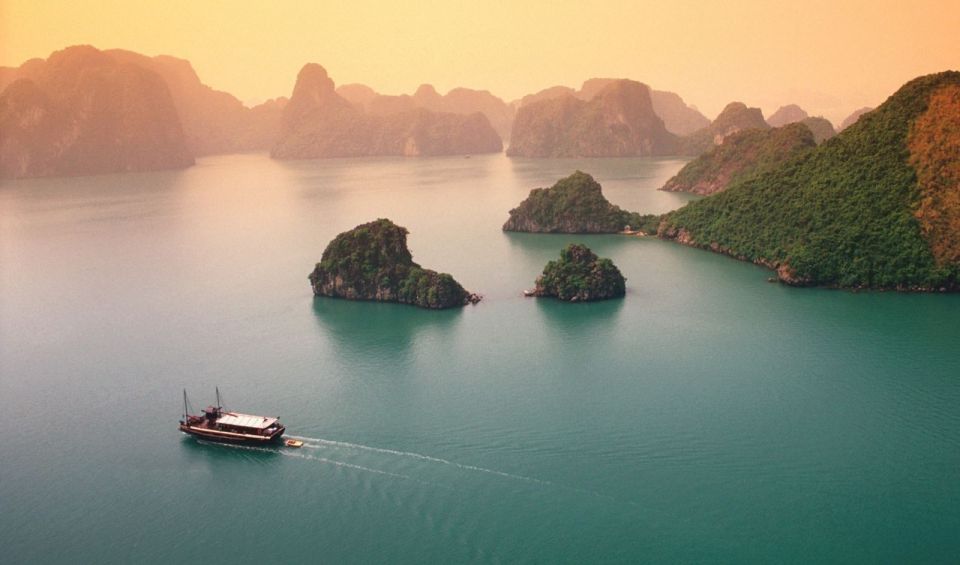 from hanoi deluxe halong bay 1 day guided tour with lunch From Hanoi: Deluxe Halong Bay 1-Day Guided Tour With Lunch