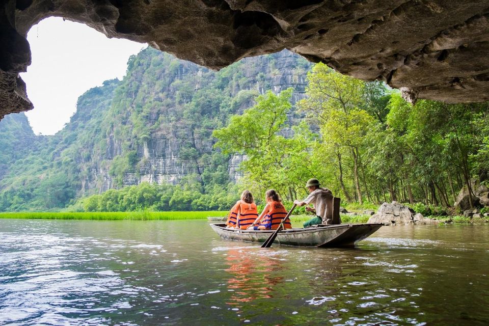 From Hanoi: Trang An Boat Eco-tourism, Hoa Lu &Mua Cave Trip - Key Points