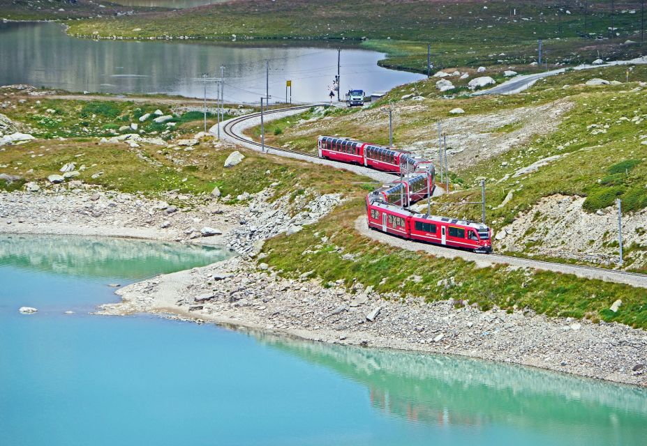 from lake como bernina red train tour to st moritz 2 From Lake Como: Bernina Red Train Tour to St. Moritz