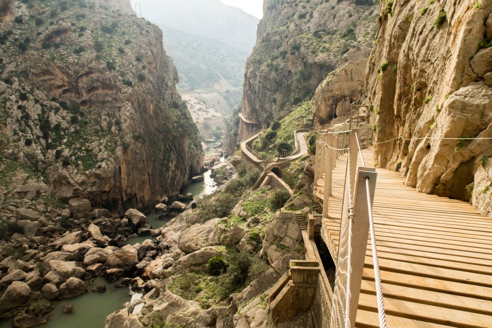 From Málaga: Caminito Del Rey Small-Group Tour With Picnic - Key Points