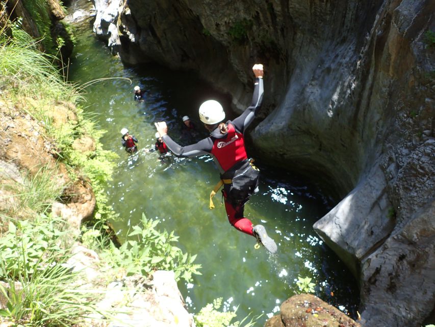 from marbella canyoning tour in guadalmina From Marbella: Canyoning Tour in Guadalmina