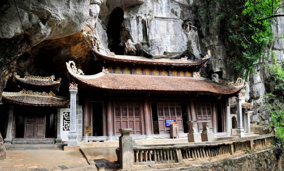From Ninh Binh: Hoa Lu, Trang An, Mua Cave Small Group - Key Points