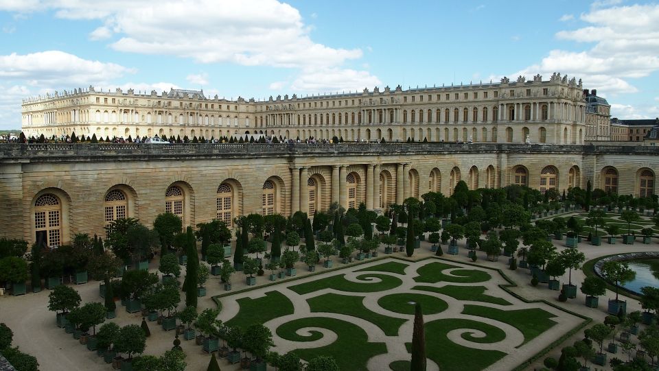 from paris skip the line versailles palace private tour From Paris: Skip-The-Line Versailles Palace Private Tour