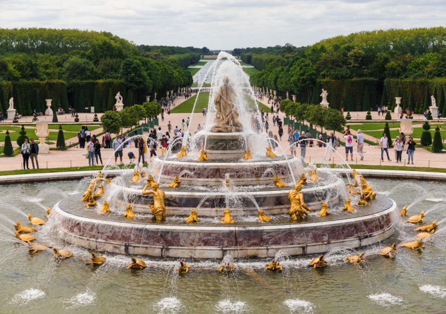 From Paris: Versailles Palace and Gardens Guided Day Trip - Key Points