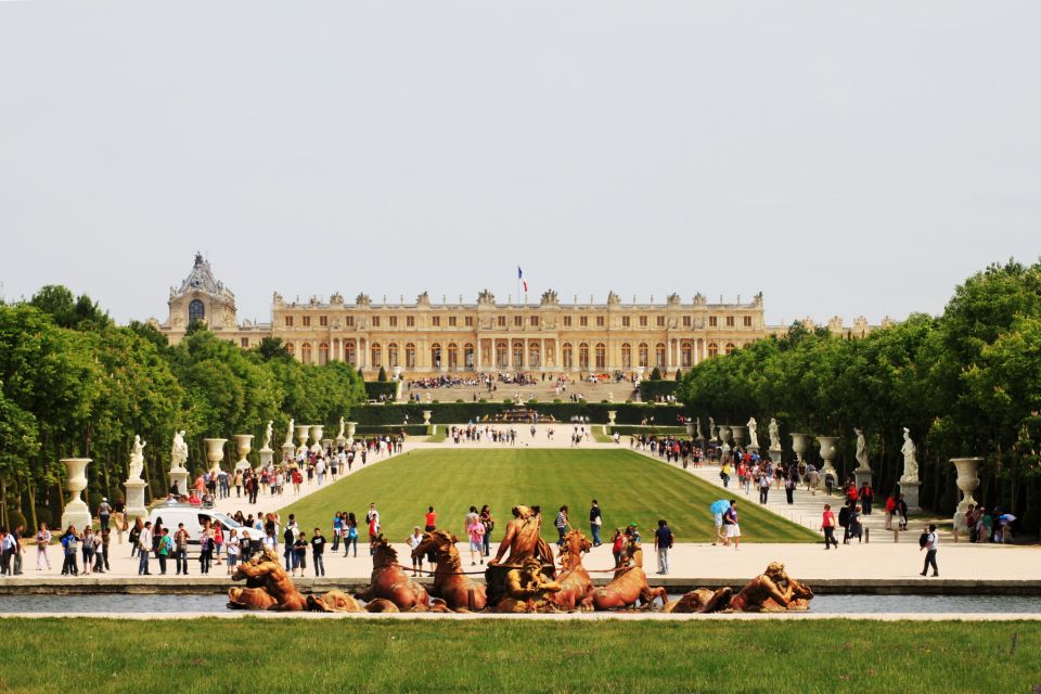 From Paris: Versailles Palace & Garden Bike Tour W/ Tickets - Key Points