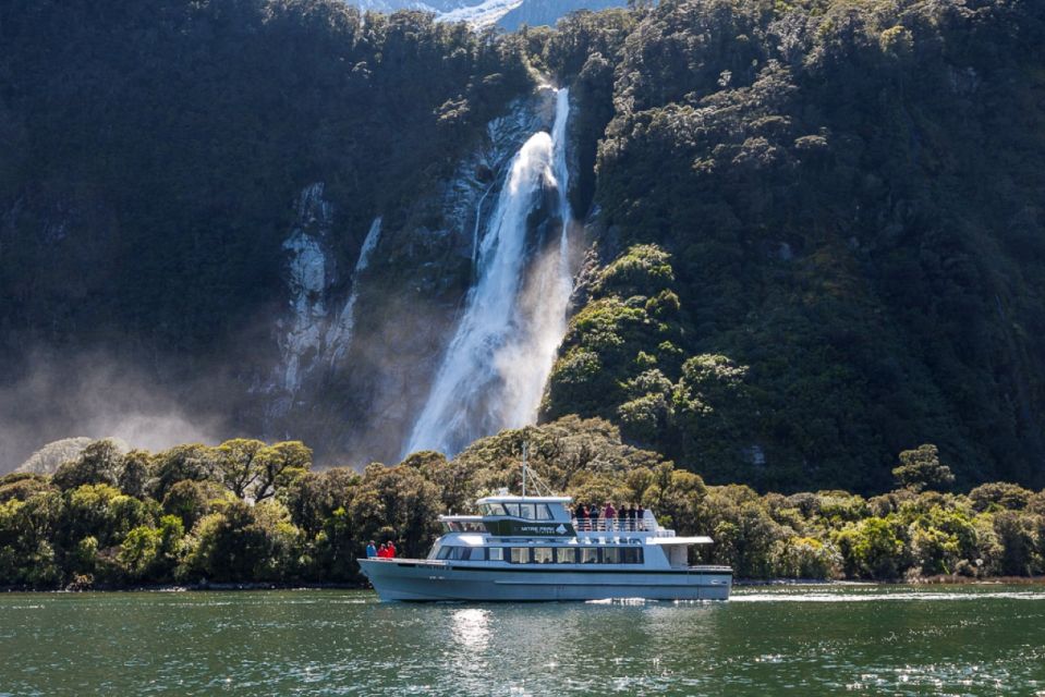 From Queenstown: Milford Sound Day Trip With Cruise & Flight - Key Points