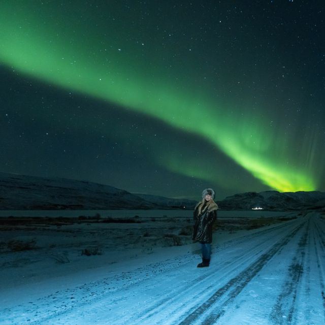 From Reykjavik: Northern Lights Private Tour and Photographs - Key Points