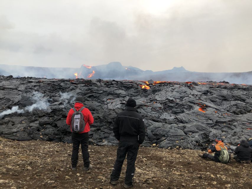 From Reykjavik: Reykjanes Geopark Tour And Sky Lagoon Visit