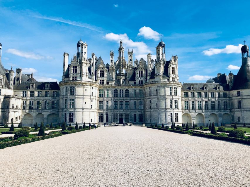 From Tours: Chenonceau and Chambord Castles Guided Tour - Key Points