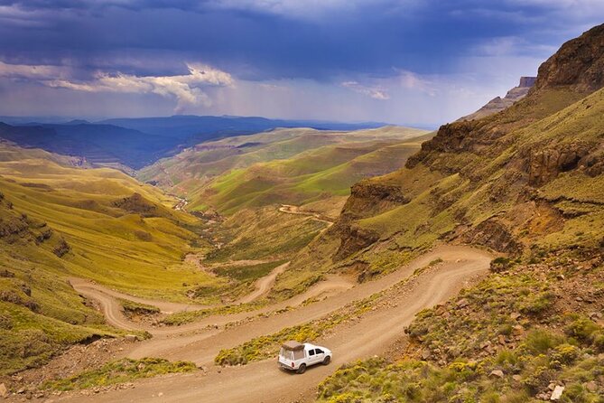 Full-Day Sani Pass and Lesotho Tour From Durban 4×4 up the Pass