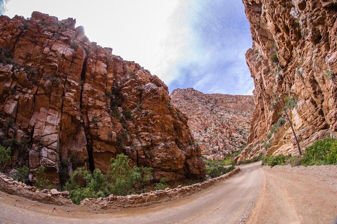 Full-Day Swartberg Mountain PRIVATE Tour (Including Lunch and Transfers) - Key Points