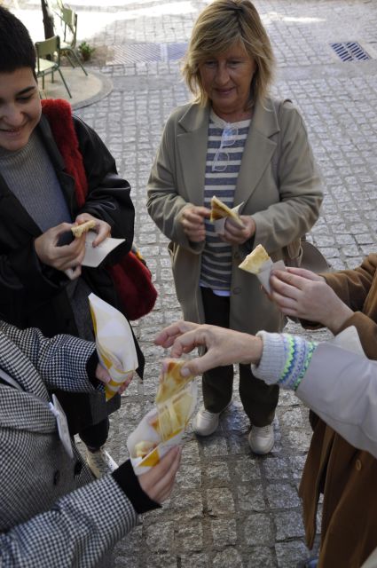 Girona Morning Food Tour & Local Market - Key Points