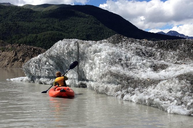 Glacial Lake Inflatable Kayak Tour - Key Points