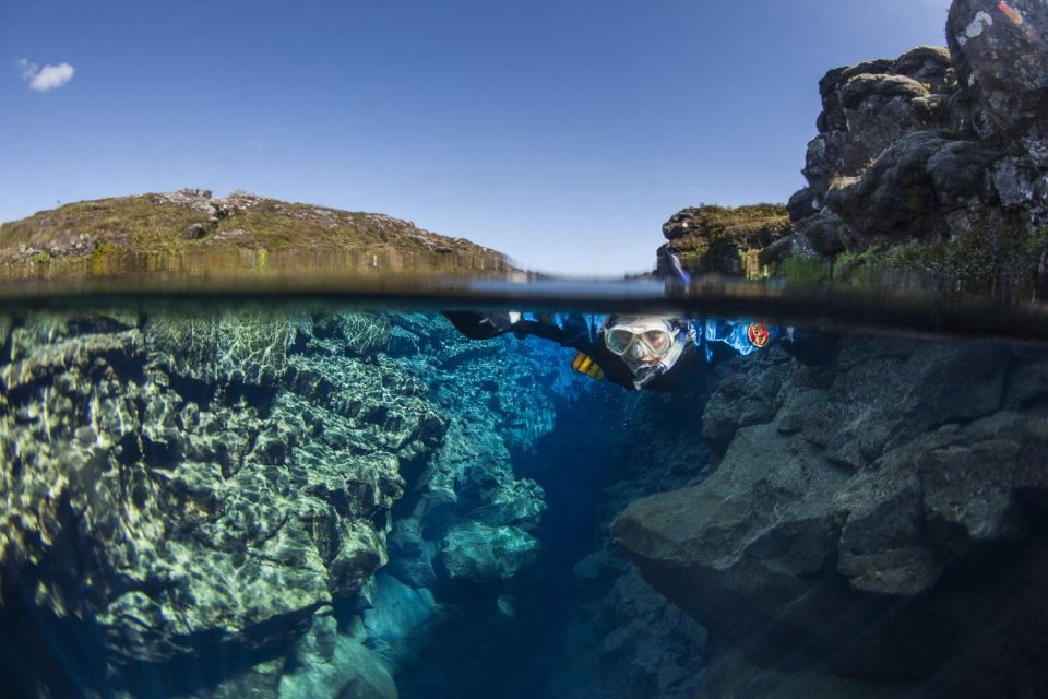 Golden Circle & Silfra Snorkeling Small Group Tour - Key Points