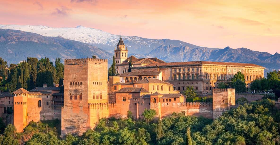 Granada: 3-Hour Alhambra and Generalife Gardens Guided Tour - Key Points